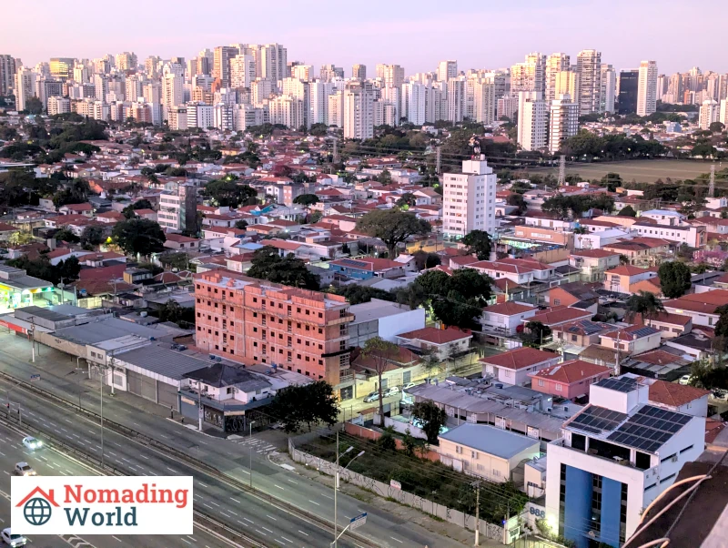 Skyline of São Paulo as seen from Vila Olimpia.